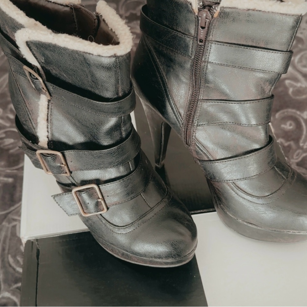 Women's Black Ankle Boots